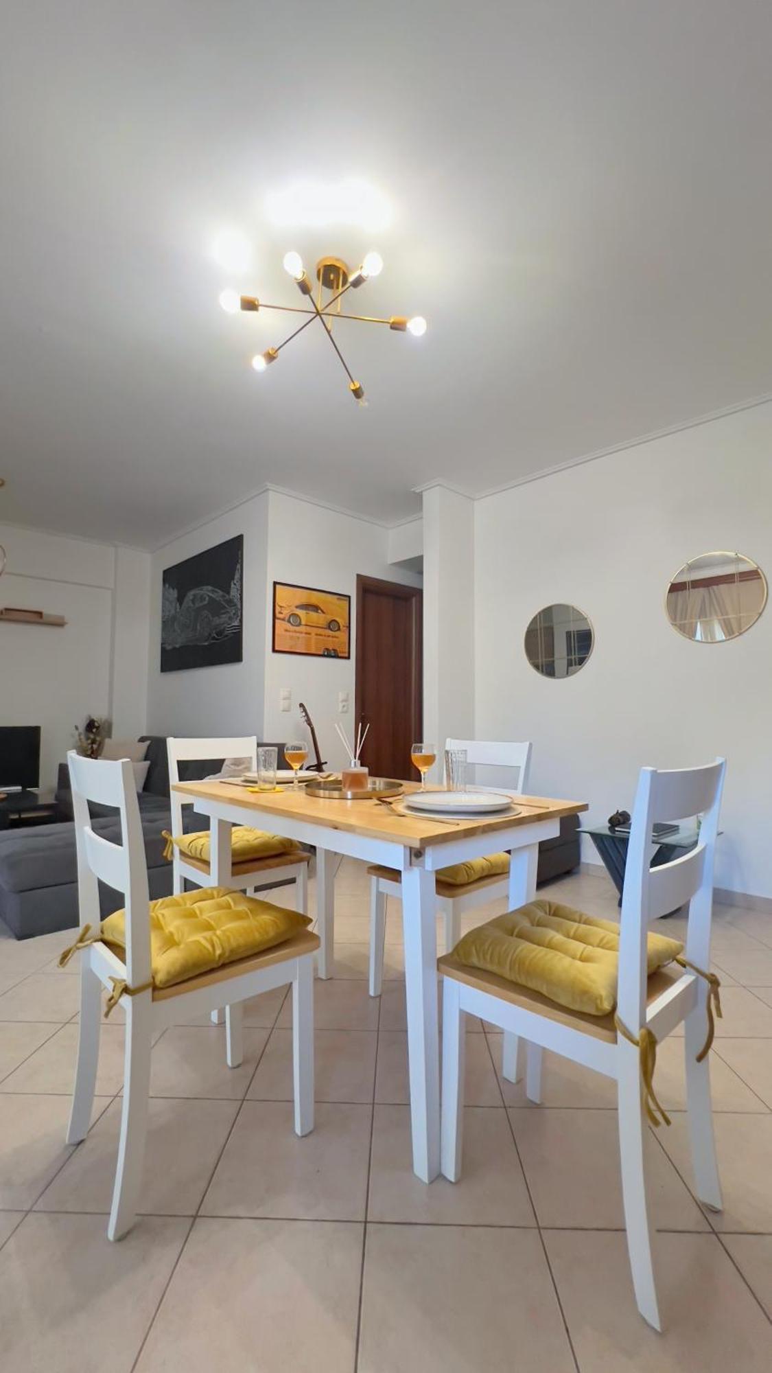 Apartament H&H Cozy Retreat Pireus Zewnętrze zdjęcie